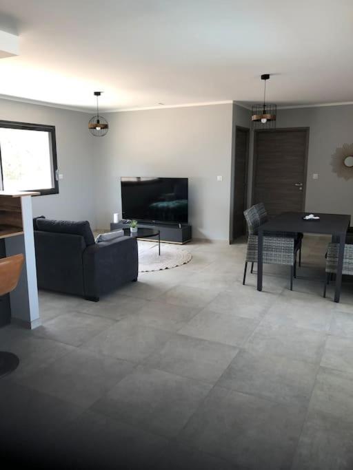 Villa Neuve Avec Piscine Бонифачо Екстериор снимка